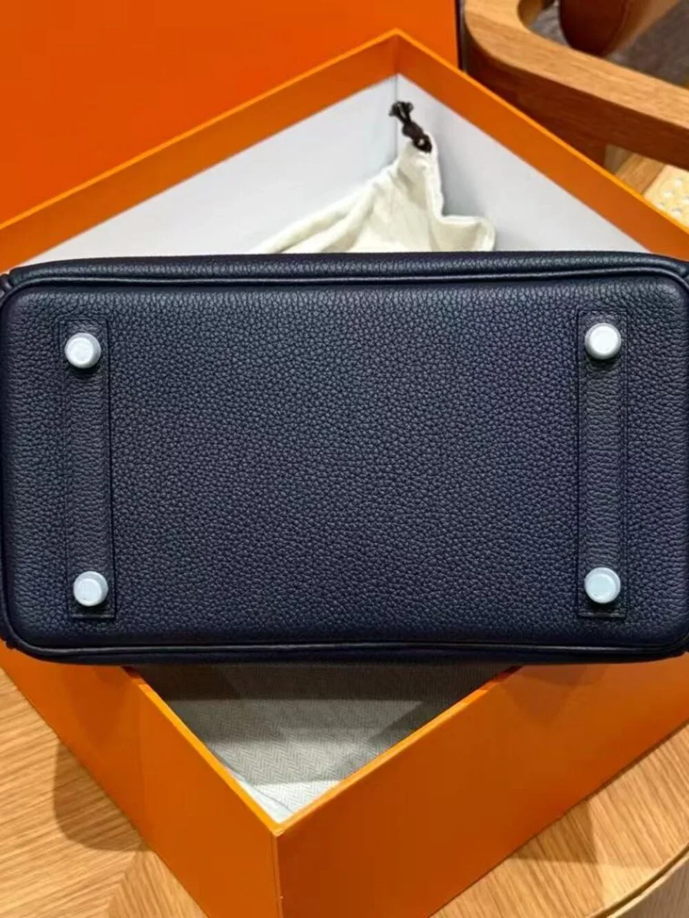 Classic Hermes Bag: A Stylish and Versatile Choice for Elegance